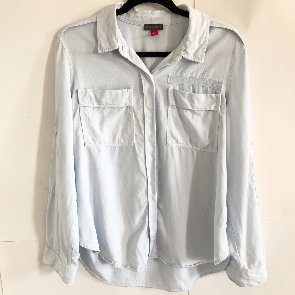 VINCE CAMUTO Blue Utility Button Down Top Pockets